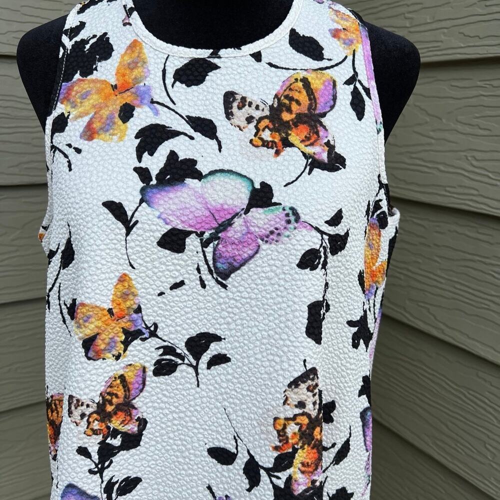 ReneeC. Sleeveless textured floral tank top, Women's size S